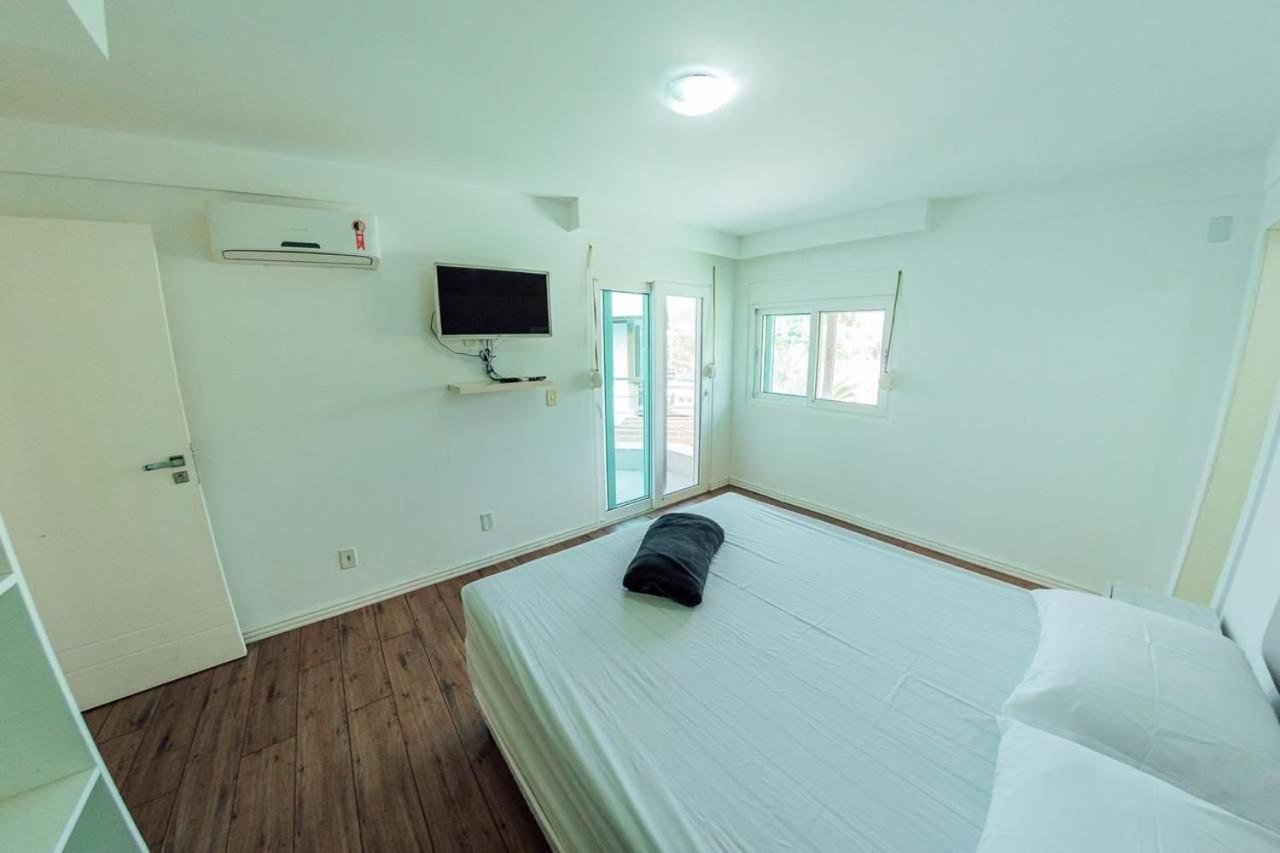 Mansao De Verao Luxuosa Na Do Estaleirinho *