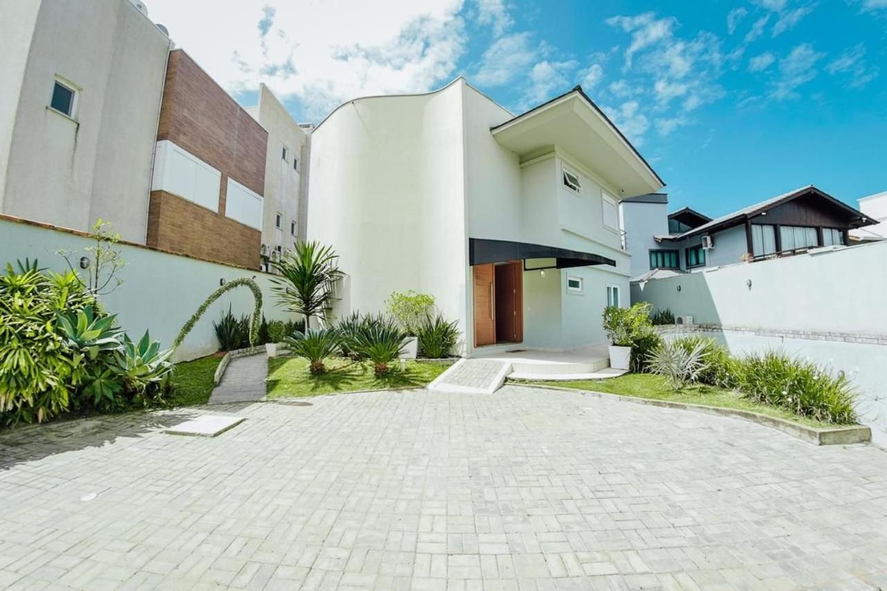 Mansao De Verao Luxuosa Na Do Estaleirinho * Balneario Camboriu